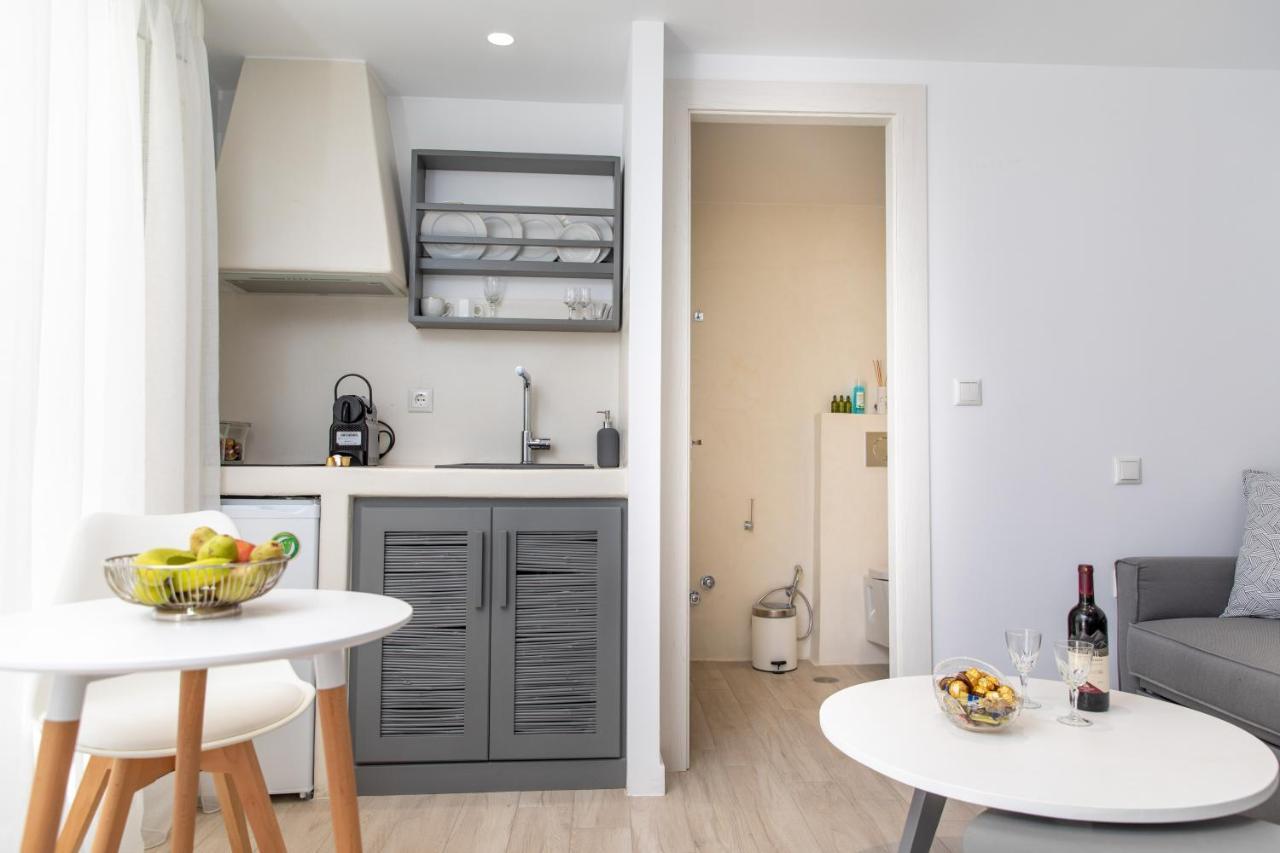 Marina'S Suites Naxos City Zewnętrze zdjęcie