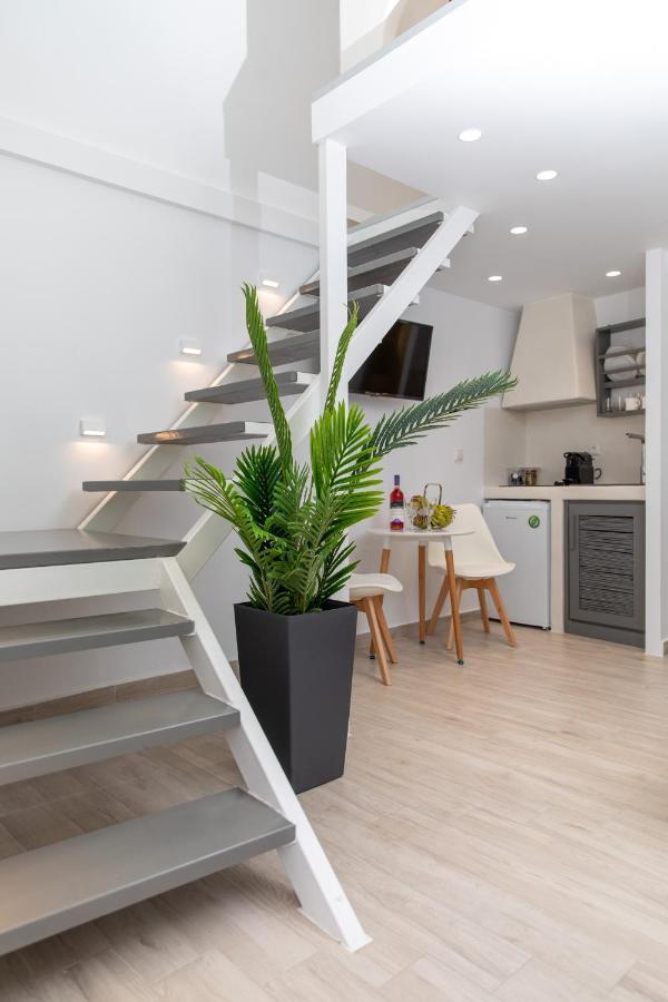 Marina'S Suites Naxos City Zewnętrze zdjęcie