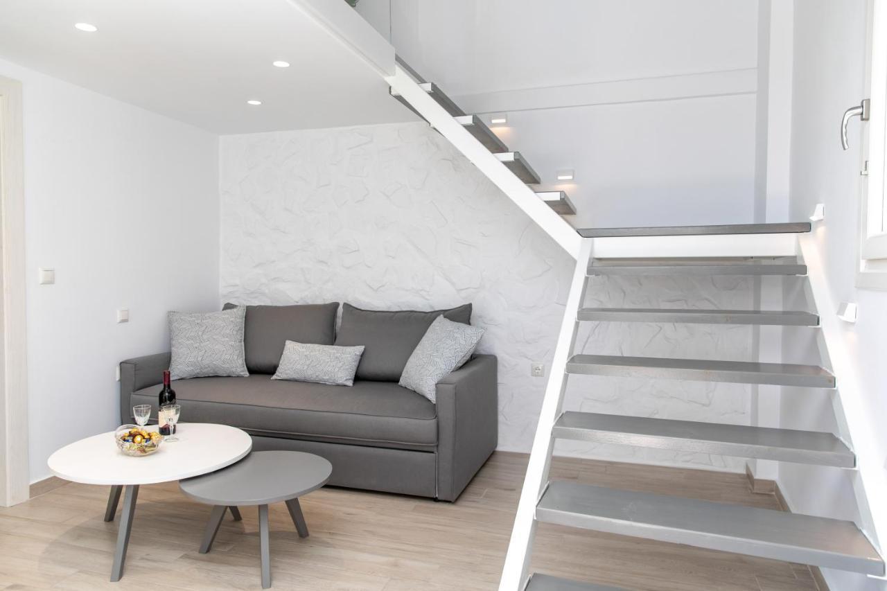 Marina'S Suites Naxos City Zewnętrze zdjęcie