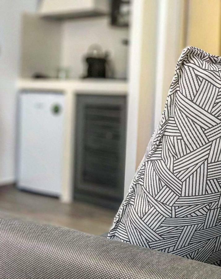 Marina'S Suites Naxos City Zewnętrze zdjęcie